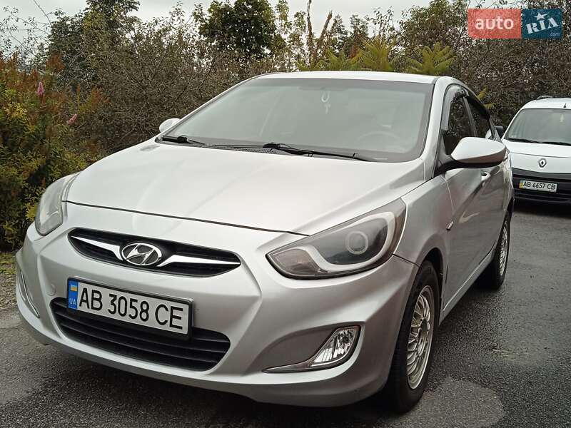 Седан Hyundai Accent 2011 в Вінниці фото 5 Седан Hyundai Accent 2011 в Вінниці