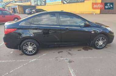 Седан Hyundai Accent 2012 в 