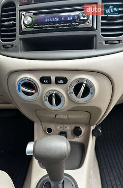 Седан Hyundai Accent 2008 в 