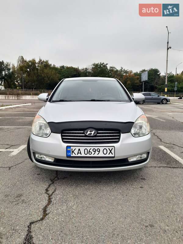 Седан Hyundai Accent 2008 в Киеве