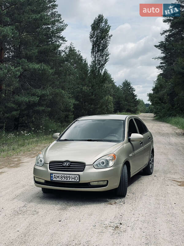 Hyundai Accent 2008