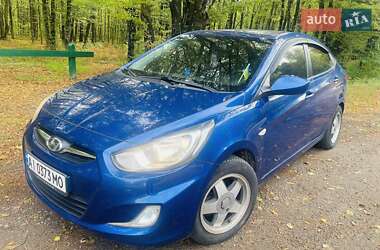 Седан Hyundai Accent 2011 в Тараще