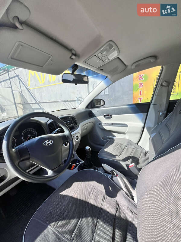 Седан Hyundai Accent 2007 в Днепре
