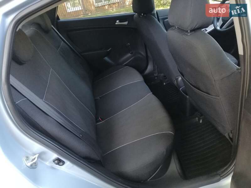 Седан Hyundai Accent 2012 в Запоріжжі