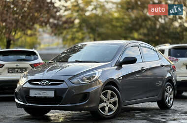 Седан Hyundai Accent 2011 в Одессе