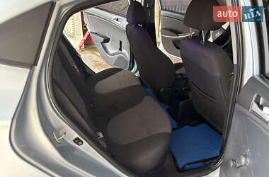 Седан Hyundai Accent 2011 в 