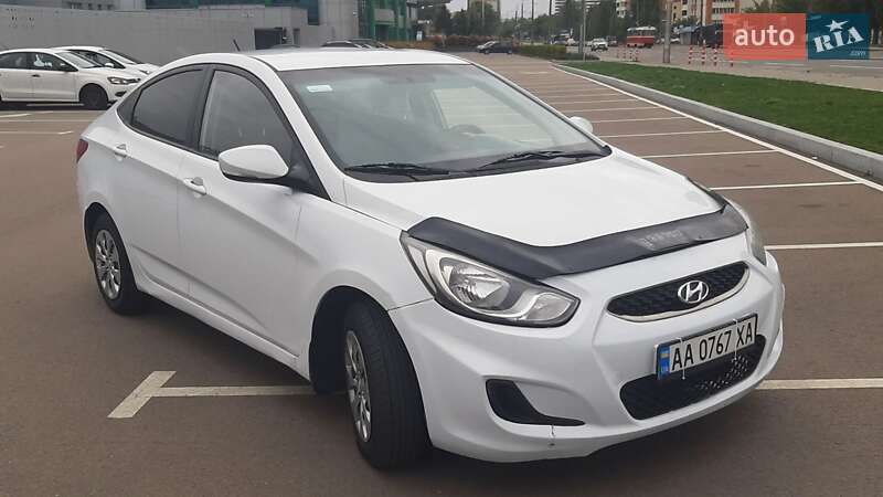 Седан Hyundai Accent 2018 в Києві фото 16 Седан Hyundai Accent 2018 в Києві