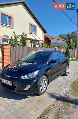 Седан Hyundai Accent 2011 в Литине