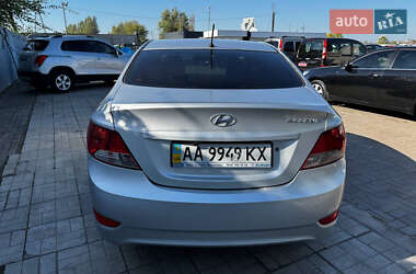 Седан Hyundai Accent 2011 в 