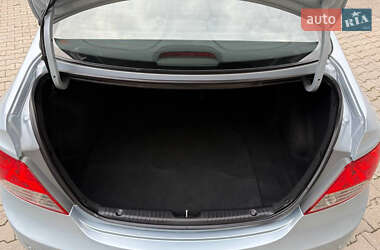 Седан Hyundai Accent 2011 в 