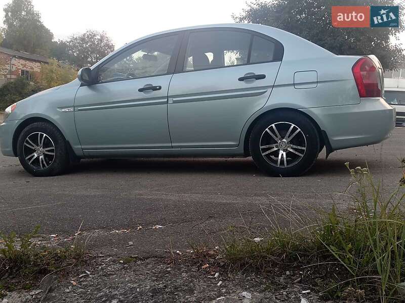 Седан Hyundai Accent 2008 в Львове