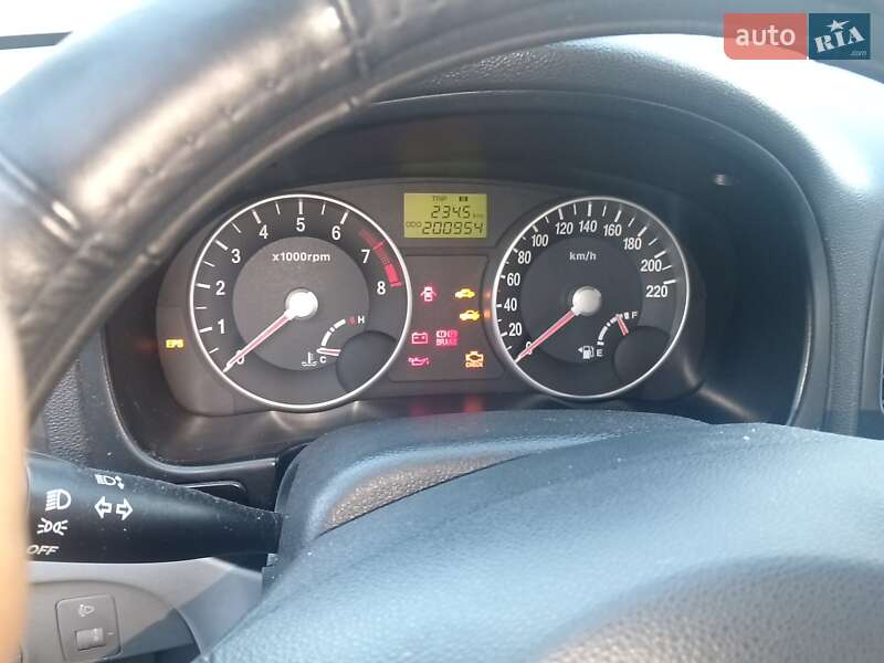 Седан Hyundai Accent 2008 в Львове