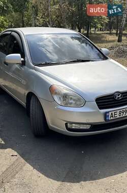 Седан Hyundai Accent 2008 в  фото 8 Седан Hyundai Accent 2008 в