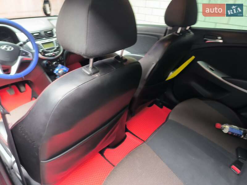 Седан Hyundai Accent 2012 в Киеве фото 17 Седан Hyundai Accent 2012 в Киеве