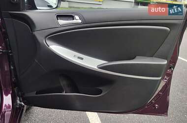 Седан Hyundai Accent 2011 в 