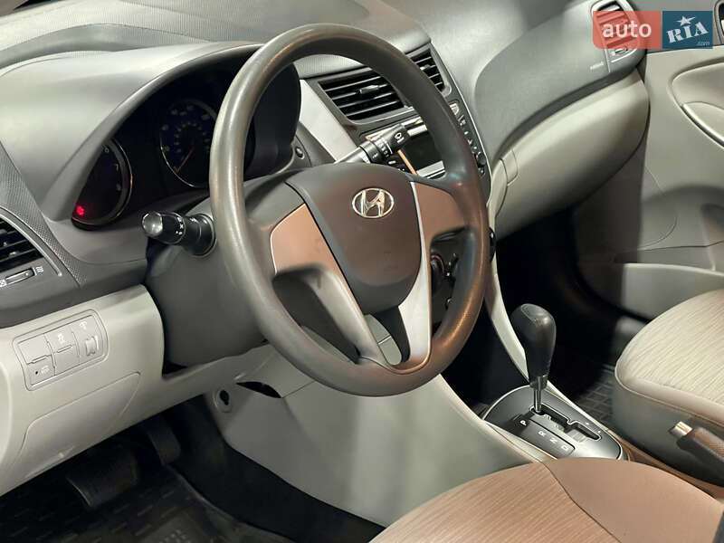 Седан Hyundai Accent 2016 в Киеве фото 15 Седан Hyundai Accent 2016 в Киеве