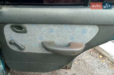 Седан Hyundai Accent 1995 в  фото 8 Седан Hyundai Accent 1995 в