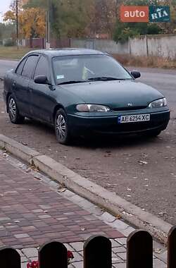 Седан Hyundai Accent 1995 в  фото 3 Седан Hyundai Accent 1995 в