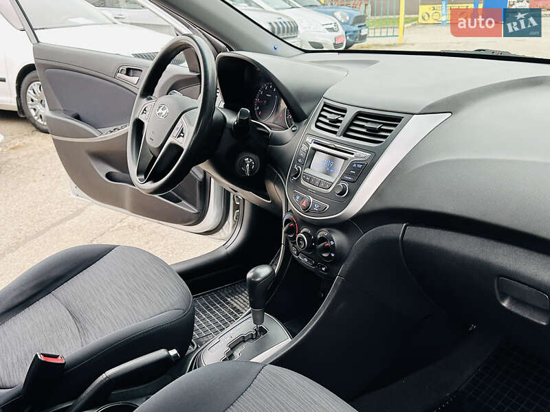 Седан Hyundai Accent 2016 в Харькове
