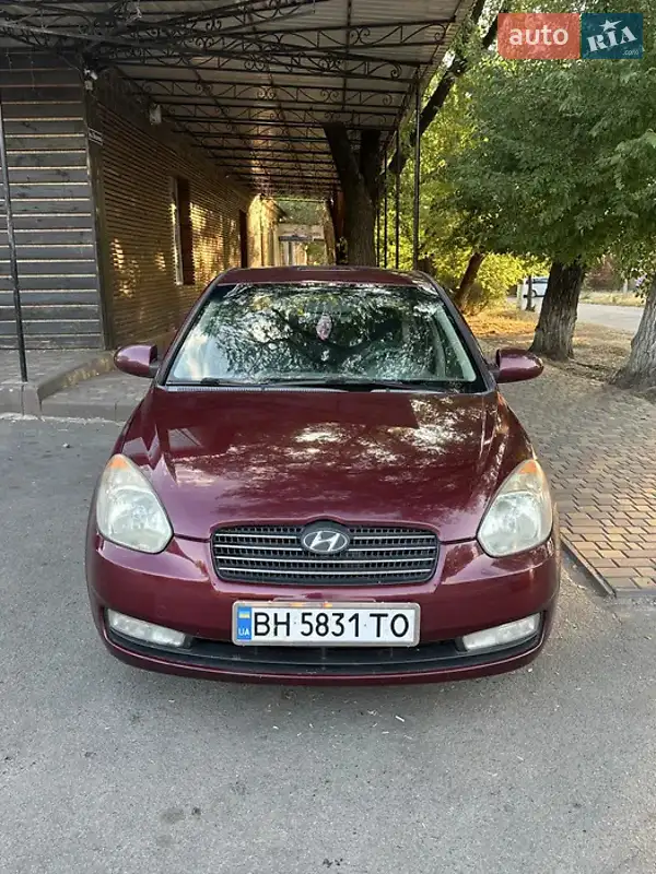 Hyundai Accent