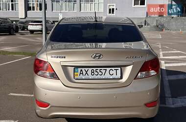 Седан Hyundai Accent 2012 в 
