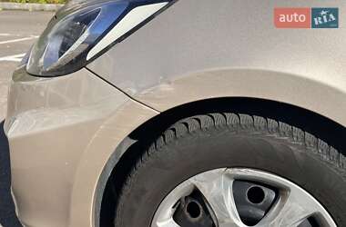 Седан Hyundai Accent 2012 в 
