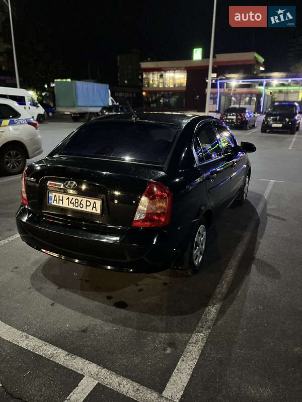 Седан Hyundai Accent 2007 в Днепре
