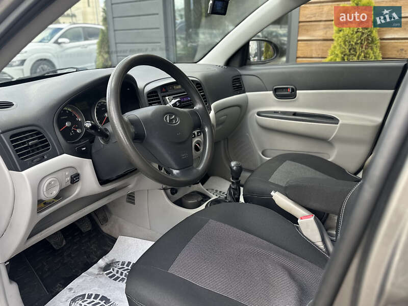 Седан Hyundai Accent 2008 в Шептицькому