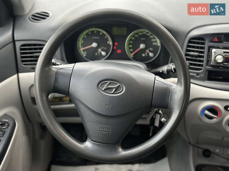 Седан Hyundai Accent 2008 в Шептицькому