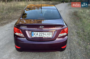 Седан Hyundai Accent 2012 в 