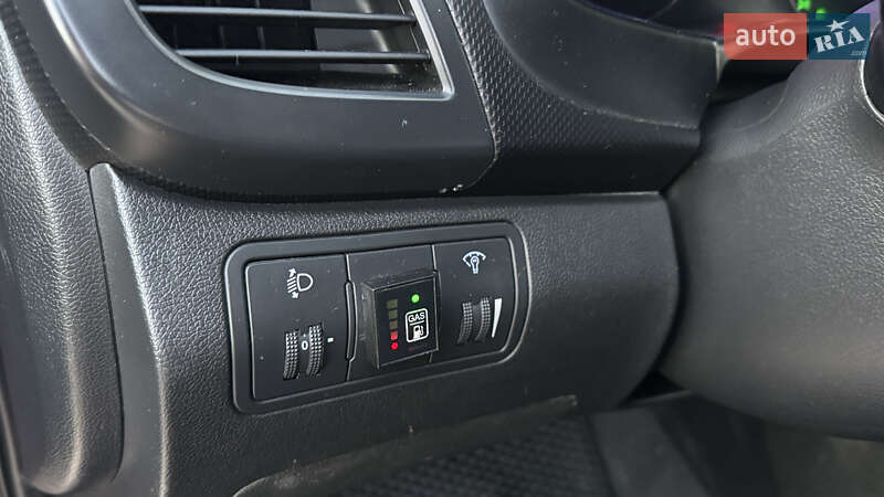 Седан Hyundai Accent 2012 в Василькове фото 30 Седан Hyundai Accent 2012 в Василькове