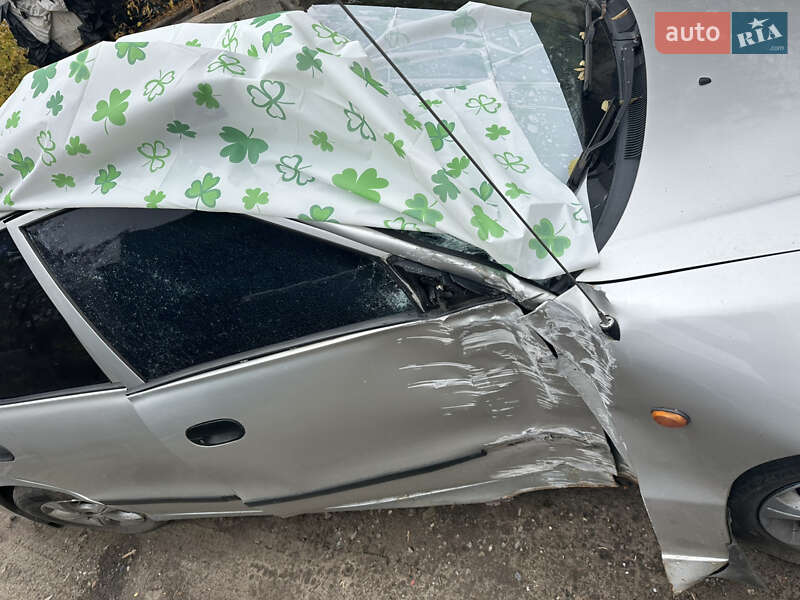 Седан Hyundai Accent 1998 в Харькове