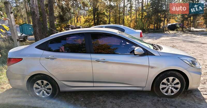 Седан Hyundai Accent 2016 в Києві