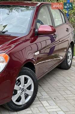 Седан Hyundai Accent 2008 в 