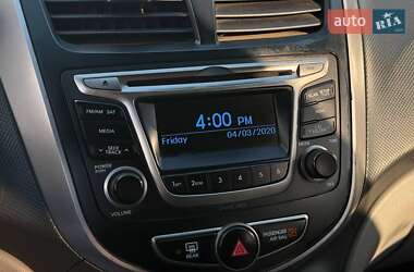 Седан Hyundai Accent 2016 в 