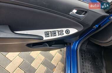 Седан Hyundai Accent 2015 в 