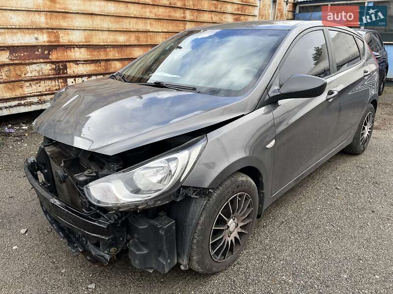 Хэтчбек Hyundai Accent 2014 в Киеве