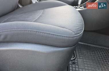Седан Hyundai Accent 2013 в 