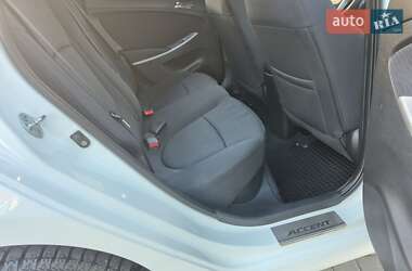 Седан Hyundai Accent 2013 в 