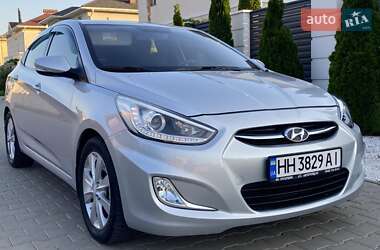Седан Hyundai Accent 2016 в 