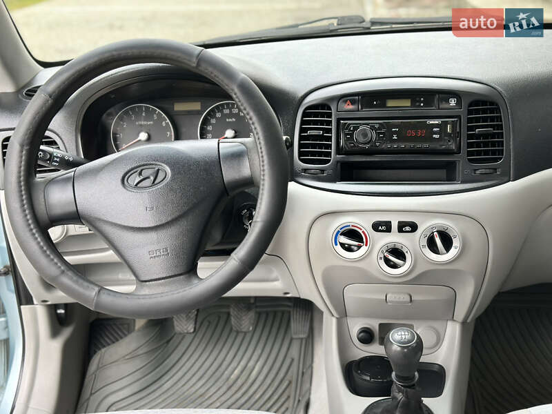 Седан Hyundai Accent 2008 в Тернополе