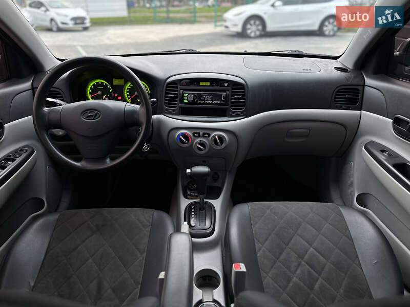 Седан Hyundai Accent 2008 в Шептицькому