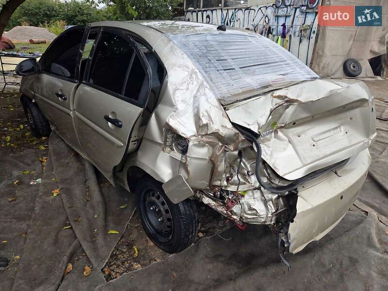 Седан Hyundai Accent 2008 в Киеве