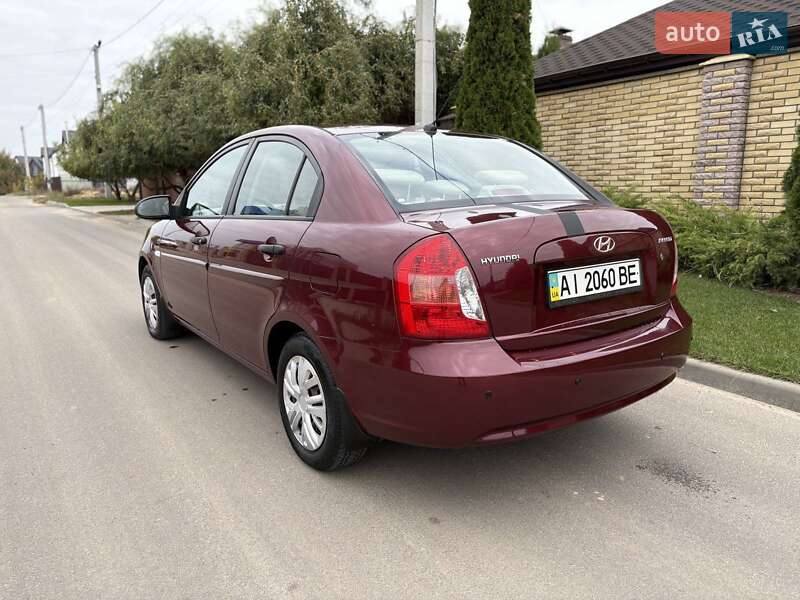 Седан Hyundai Accent 2008 в Киеве