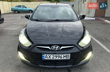 Седан Hyundai Accent 2012 в 