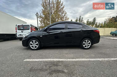Седан Hyundai Accent 2012 в 