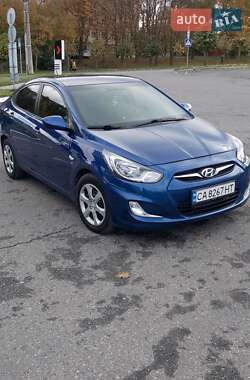 Седан Hyundai Accent 2011 в Умани