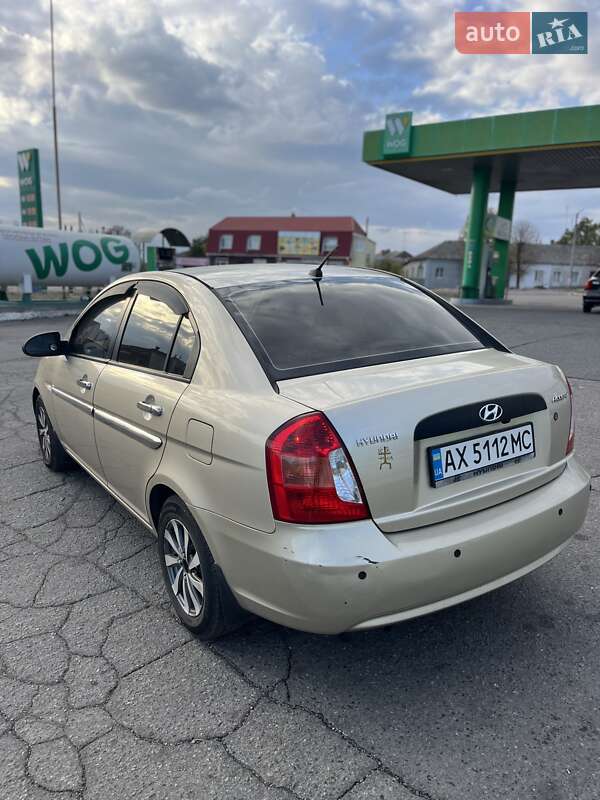 Седан Hyundai Accent 2008 в Кременчуге