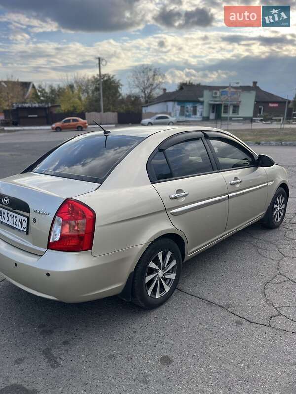 Седан Hyundai Accent 2008 в Кременчуге