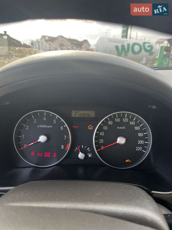 Седан Hyundai Accent 2008 в Кременчуге